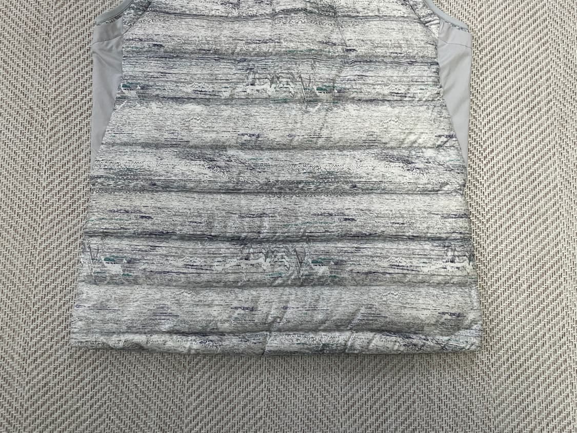 16fw 오클리 브러시 스트로크 패턴 패딩 베스트 J03581 상품이미지8