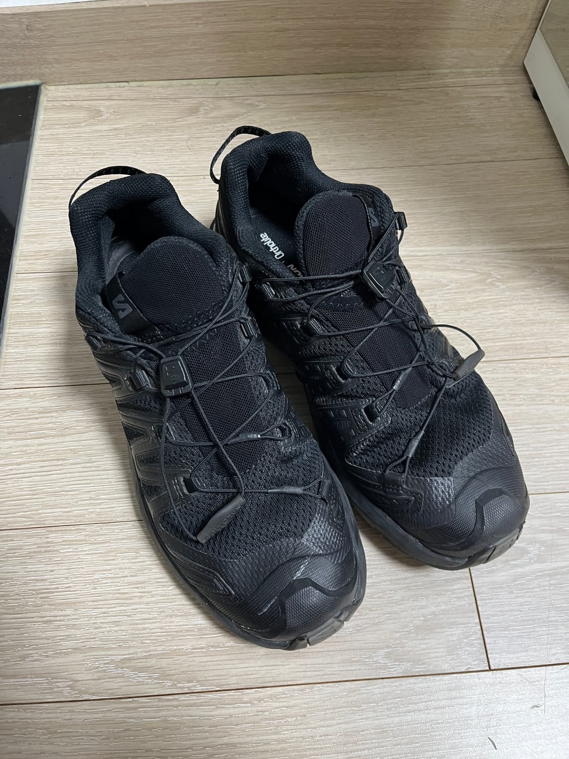 살로몬 XA PRO 3D V9 블랙 팬텀 상품이미지1