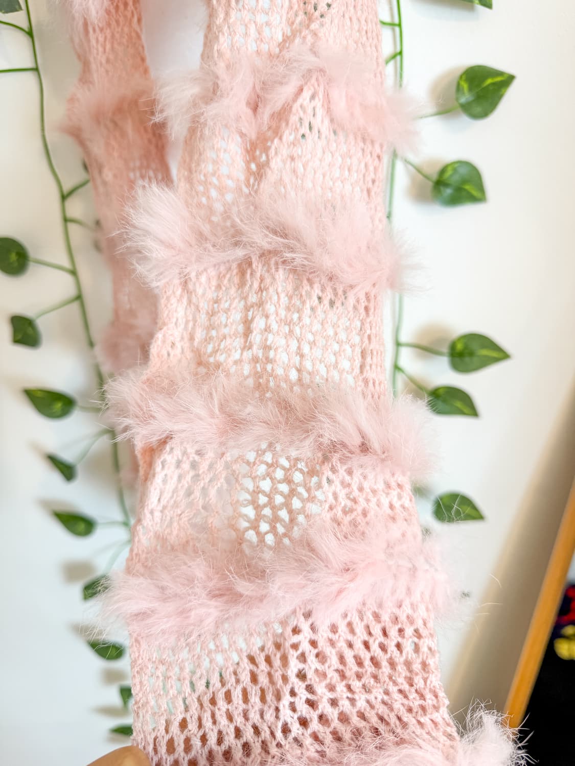 퍼 트리밍 핑크 머플러 상품이미지2