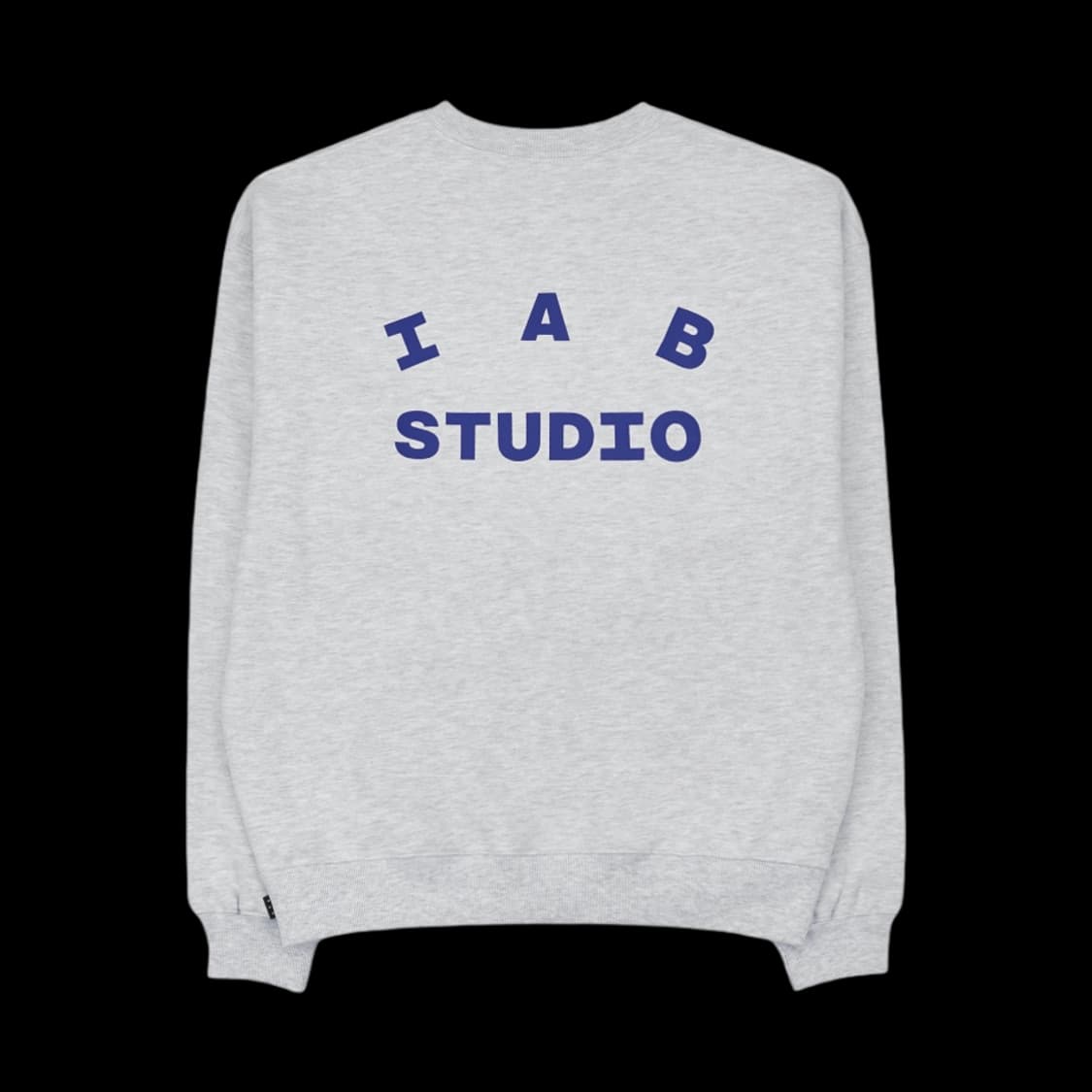 아이앱 스튜디오 맨투맨 S 상품이미지1