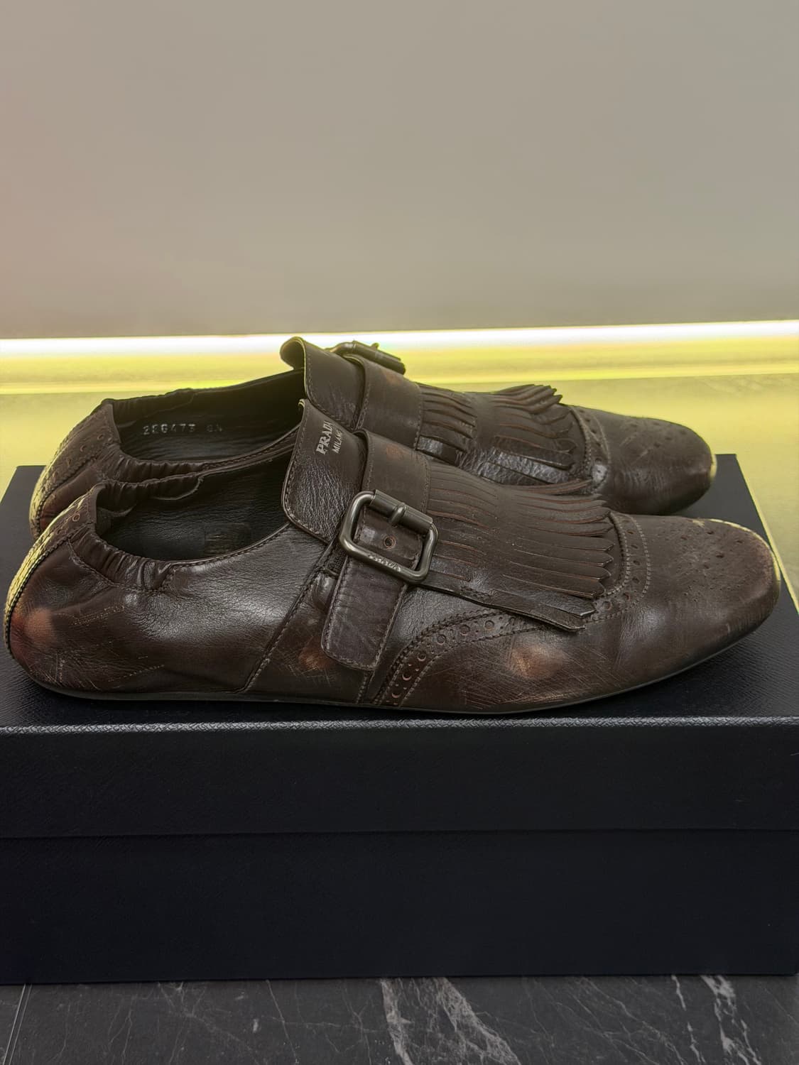 프라다 PRADA 셔플 프린지 몽크 스트랩 슈즈 상품이미지5