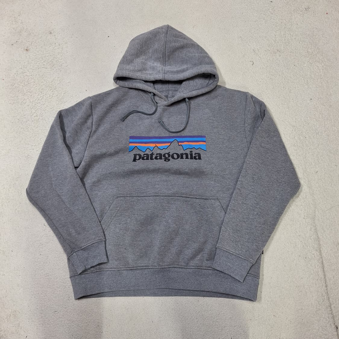 파타고니아  기모후드M 상품이미지1