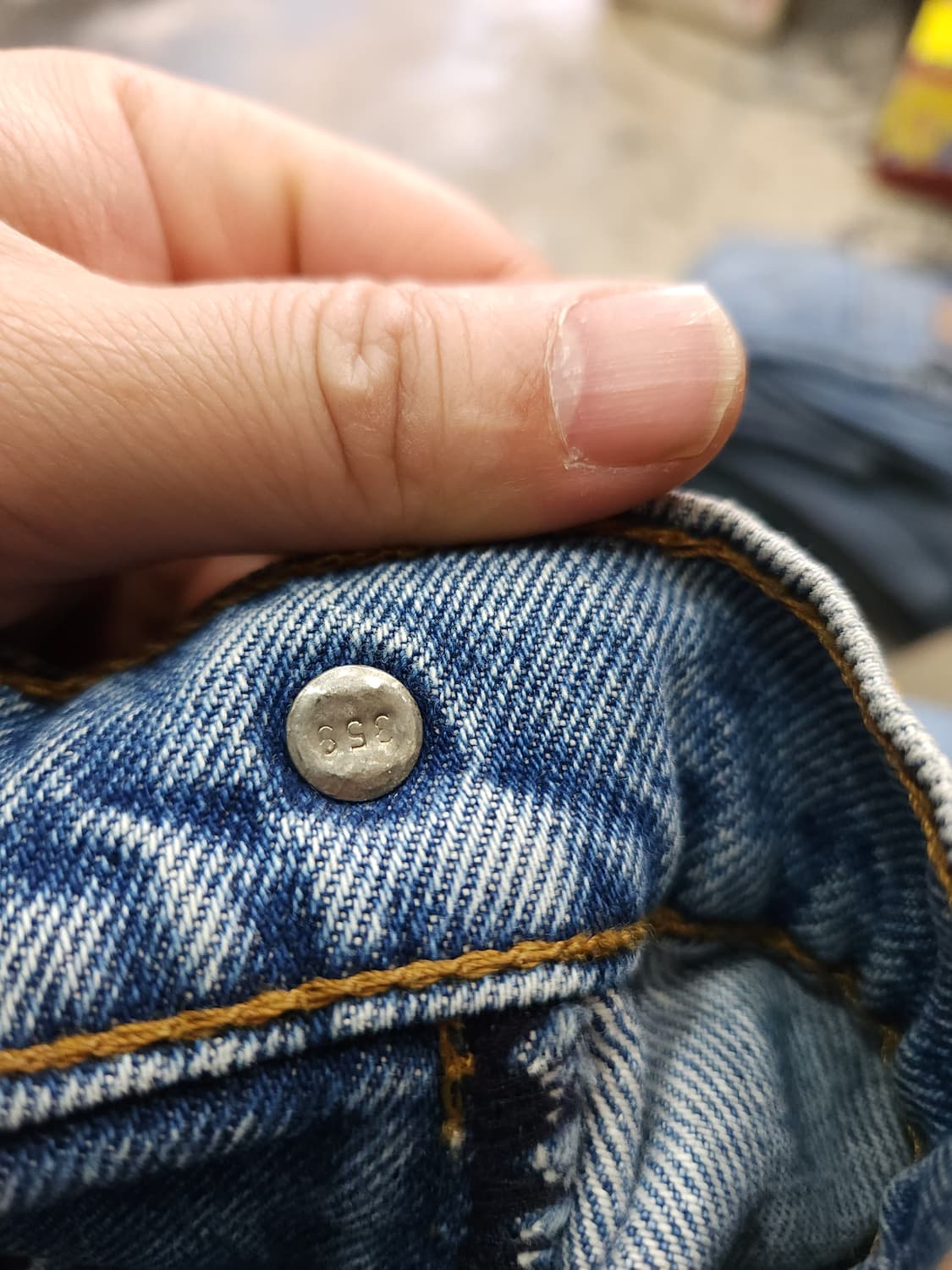 리바이스 90s 616 테이퍼드핏 데님팬츠 빅사이즈

 상품이미지4