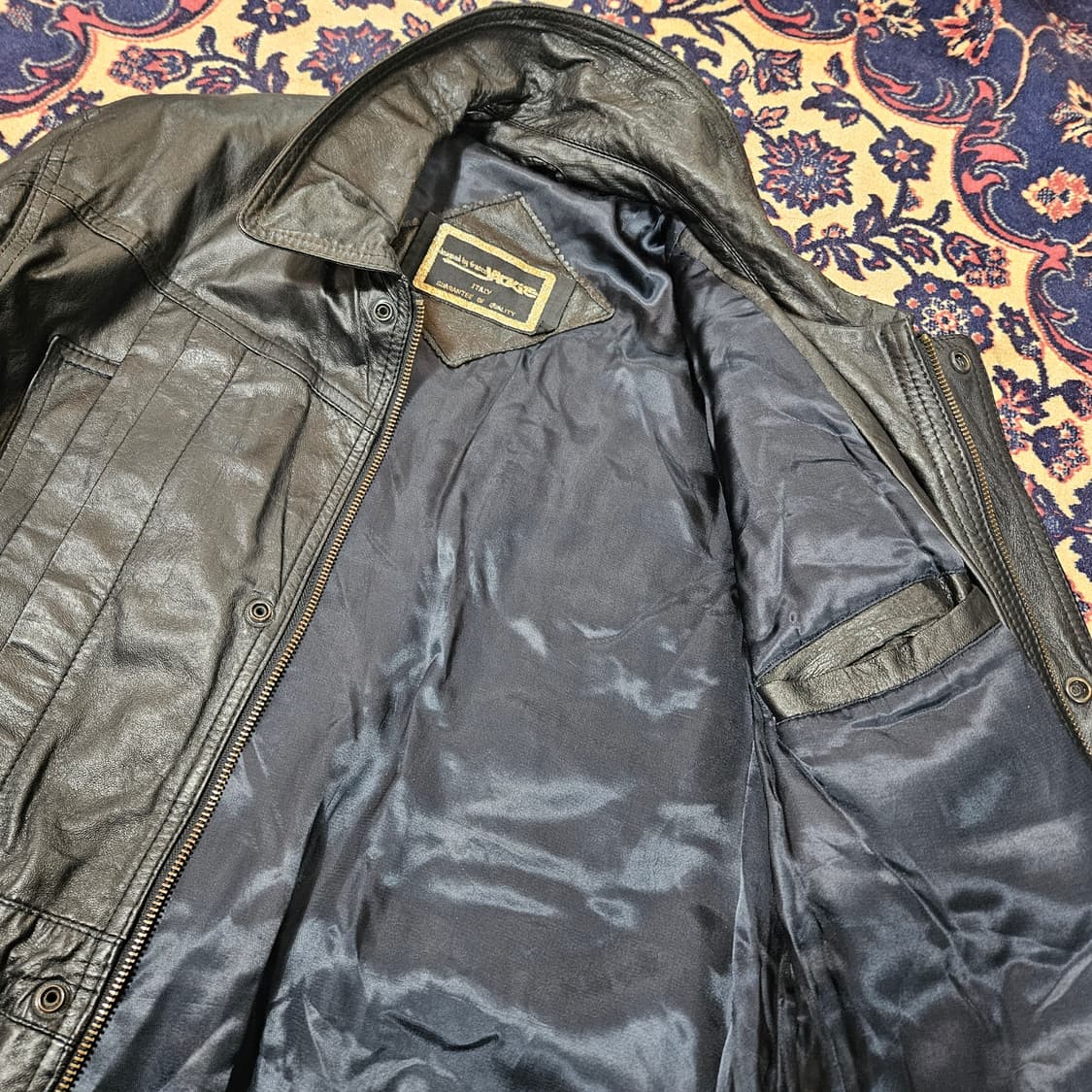 YACKIE in Italy 가죽 카라넥 사파리 하프 자켓  상품이미지8