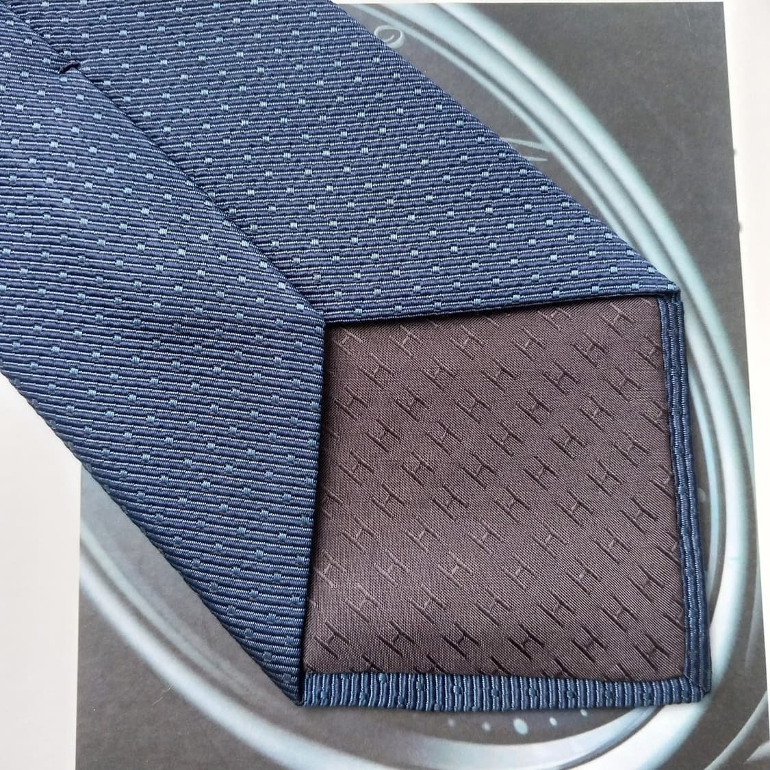 에르메스 실크 블루 도트 패턴 넥타이 8.9cm A+등급 K2232
 상품이미지8