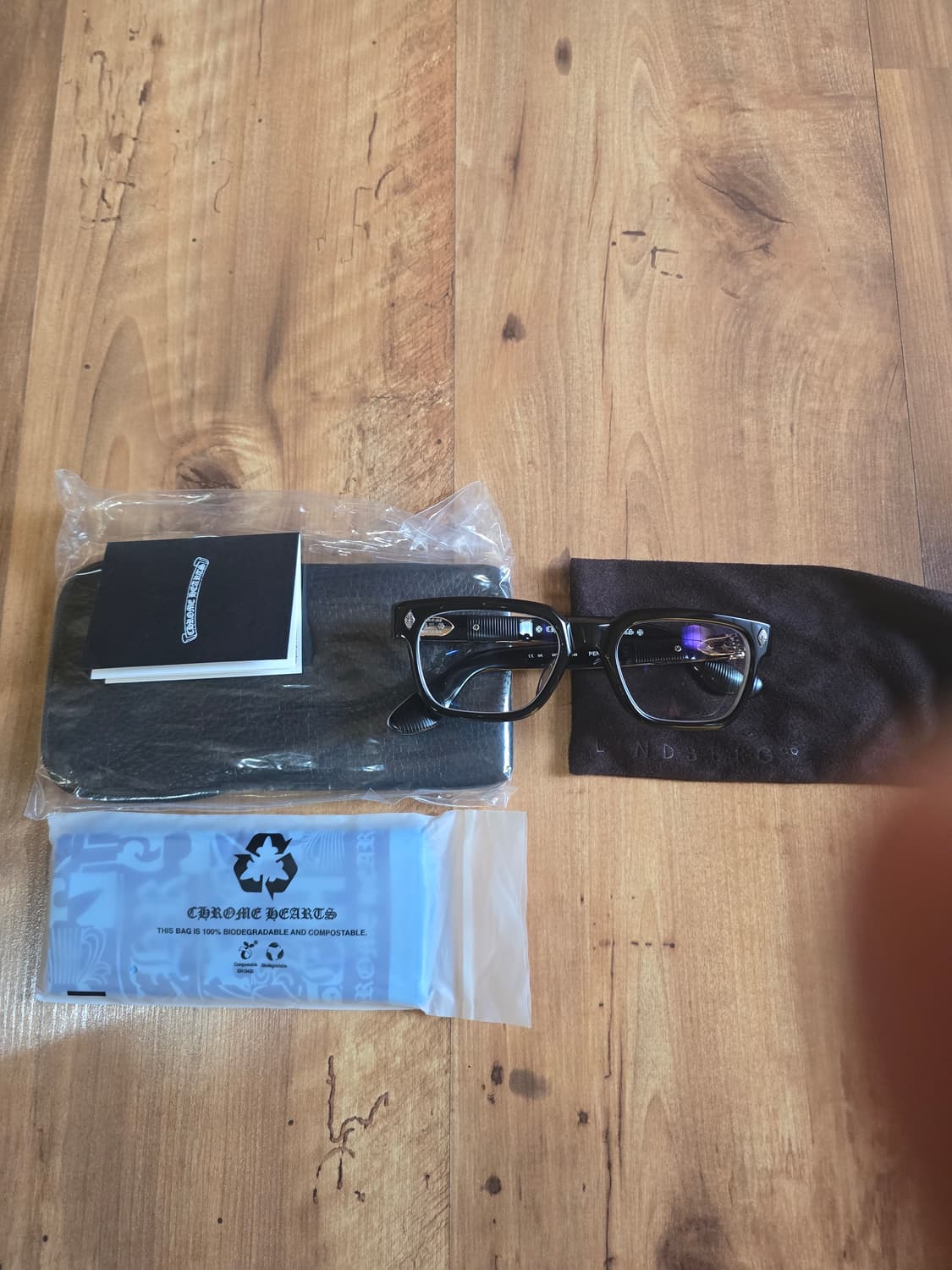 크롬하츠 pen15 안경  판매합니다 상품이미지1