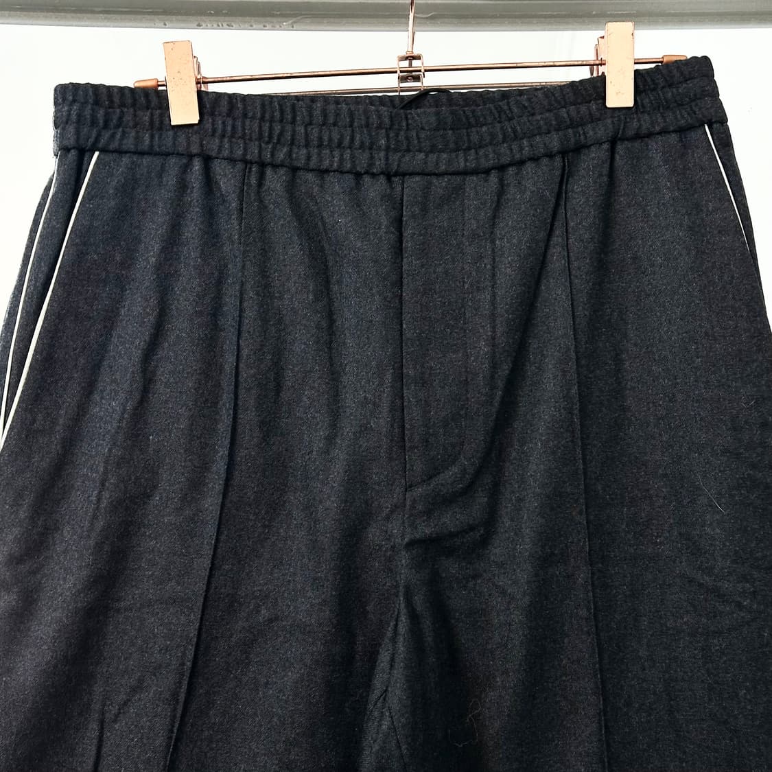 솔리드옴므 파이핑 트라우저 상품이미지6