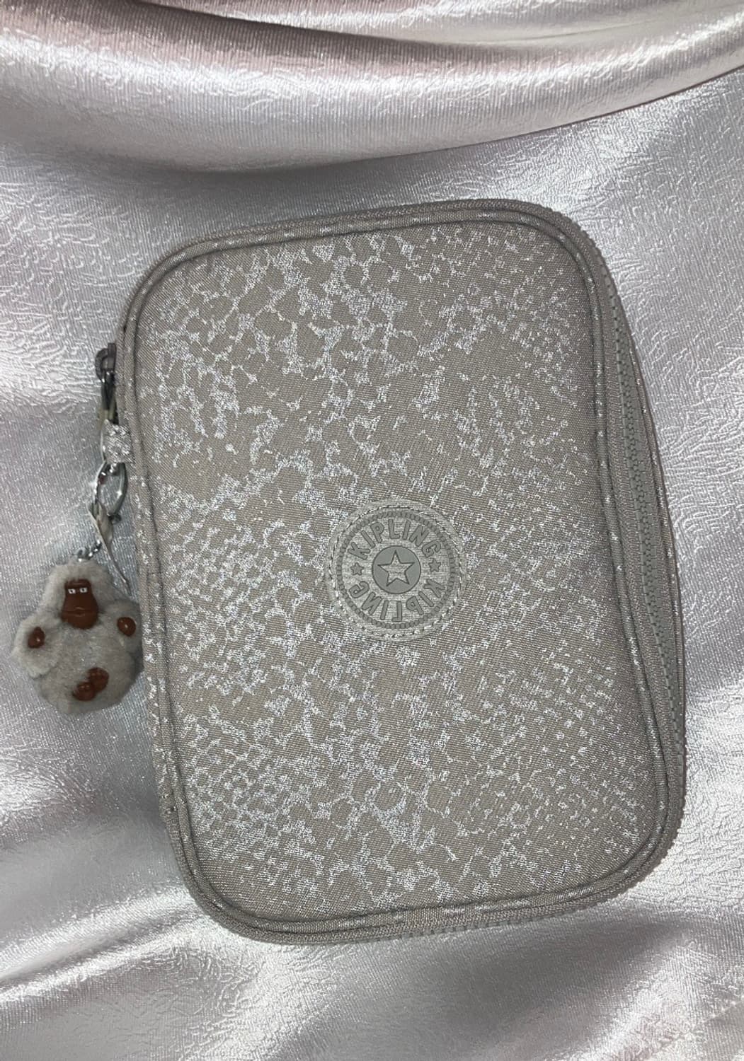 실버 키플링 메이크업 파우치 상품이미지1