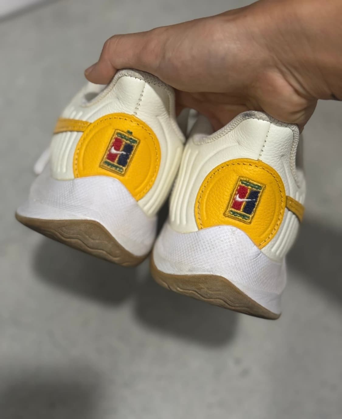 나이키 에어줌 테니스화 240 상품이미지4