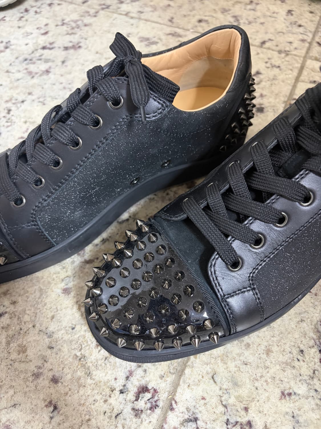 크리스찬 루부탱 스니커즈 상품이미지3