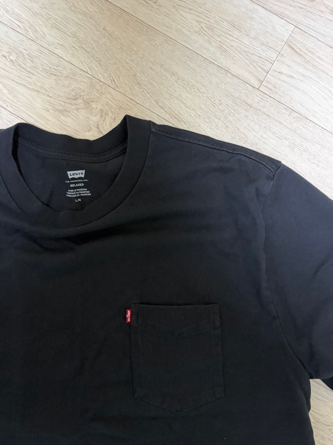 (L) 리바이스 헤비웨이트 포켓 티셔츠 블랙 상품이미지2