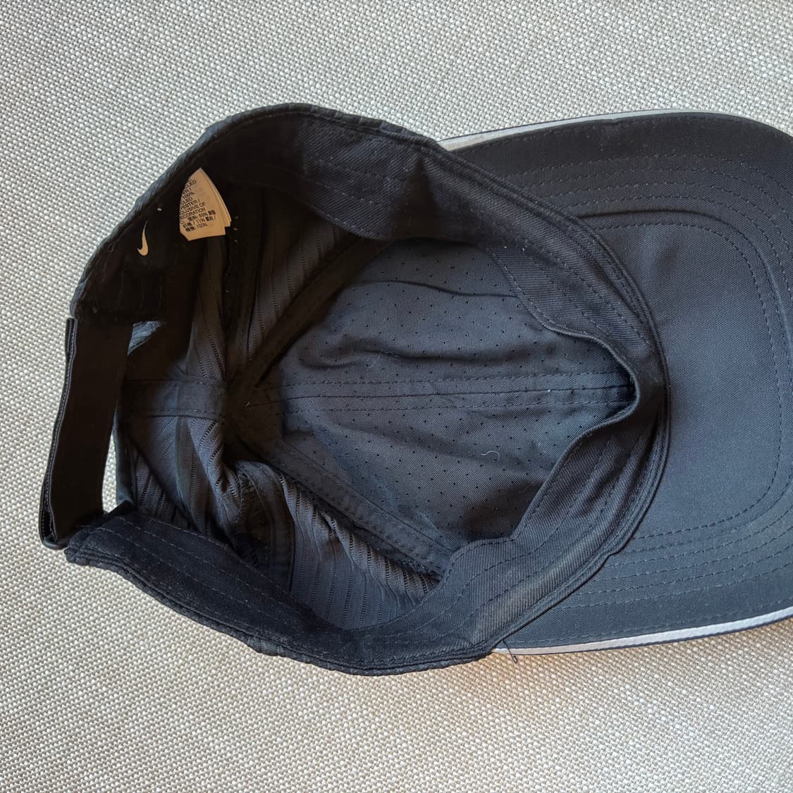 나이키 드라이 핏 에어로빌 페더라이트 니트 캡 남녀공용 상품이미지8