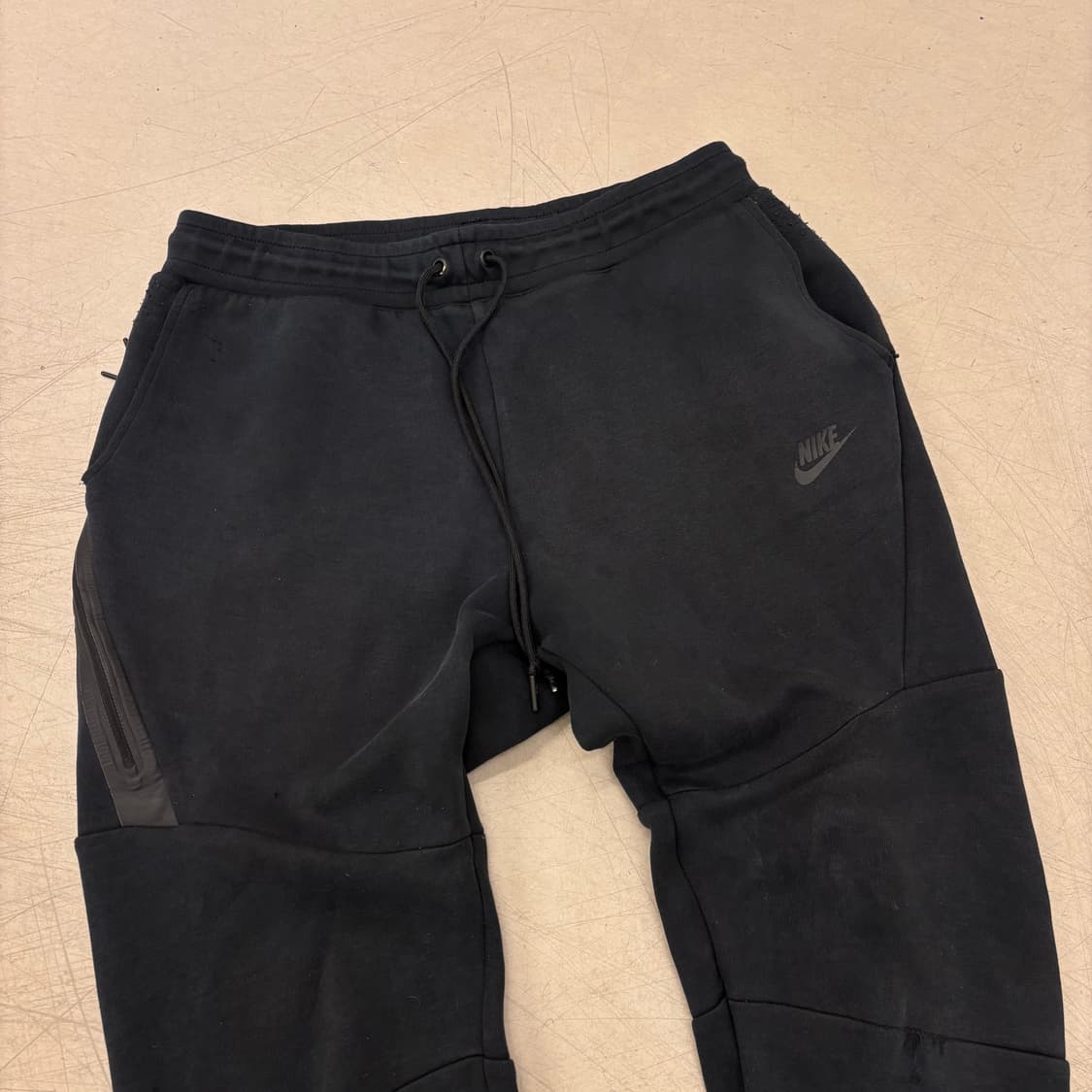 나이키 테크팩 조거 팬츠 상품이미지2