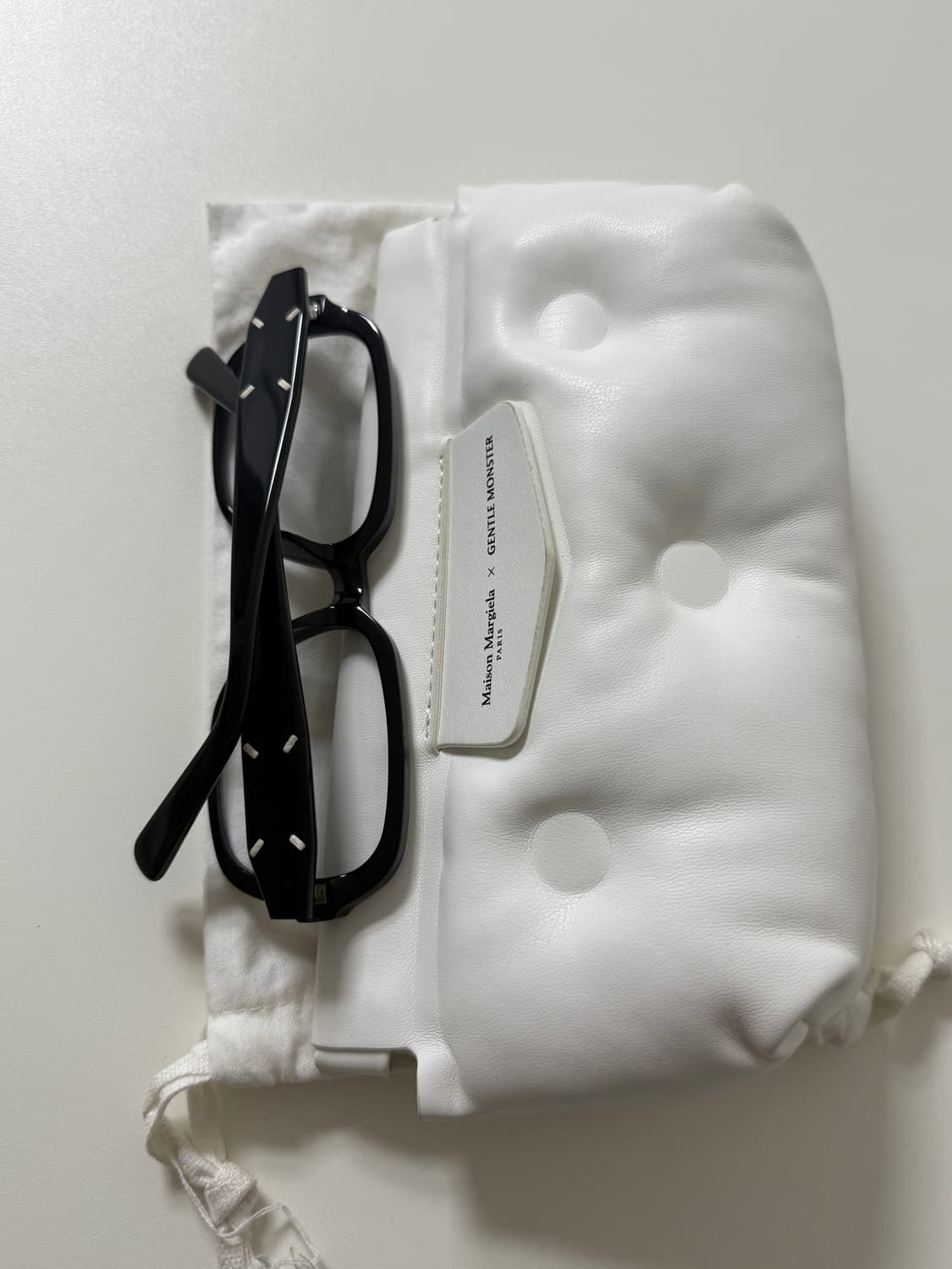 마르지엘라x젠틀몬스터 MM114 상품이미지1