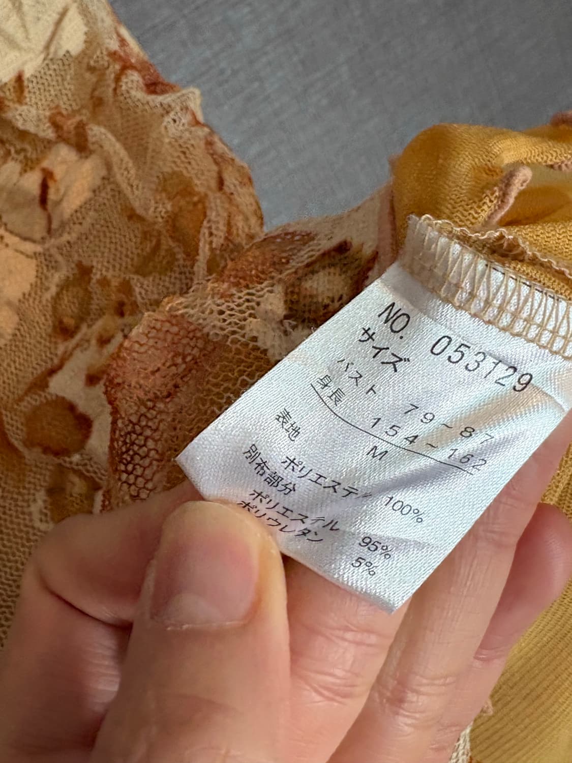 Chercheu 시스루 꽃무늬 블라우스 상품이미지4