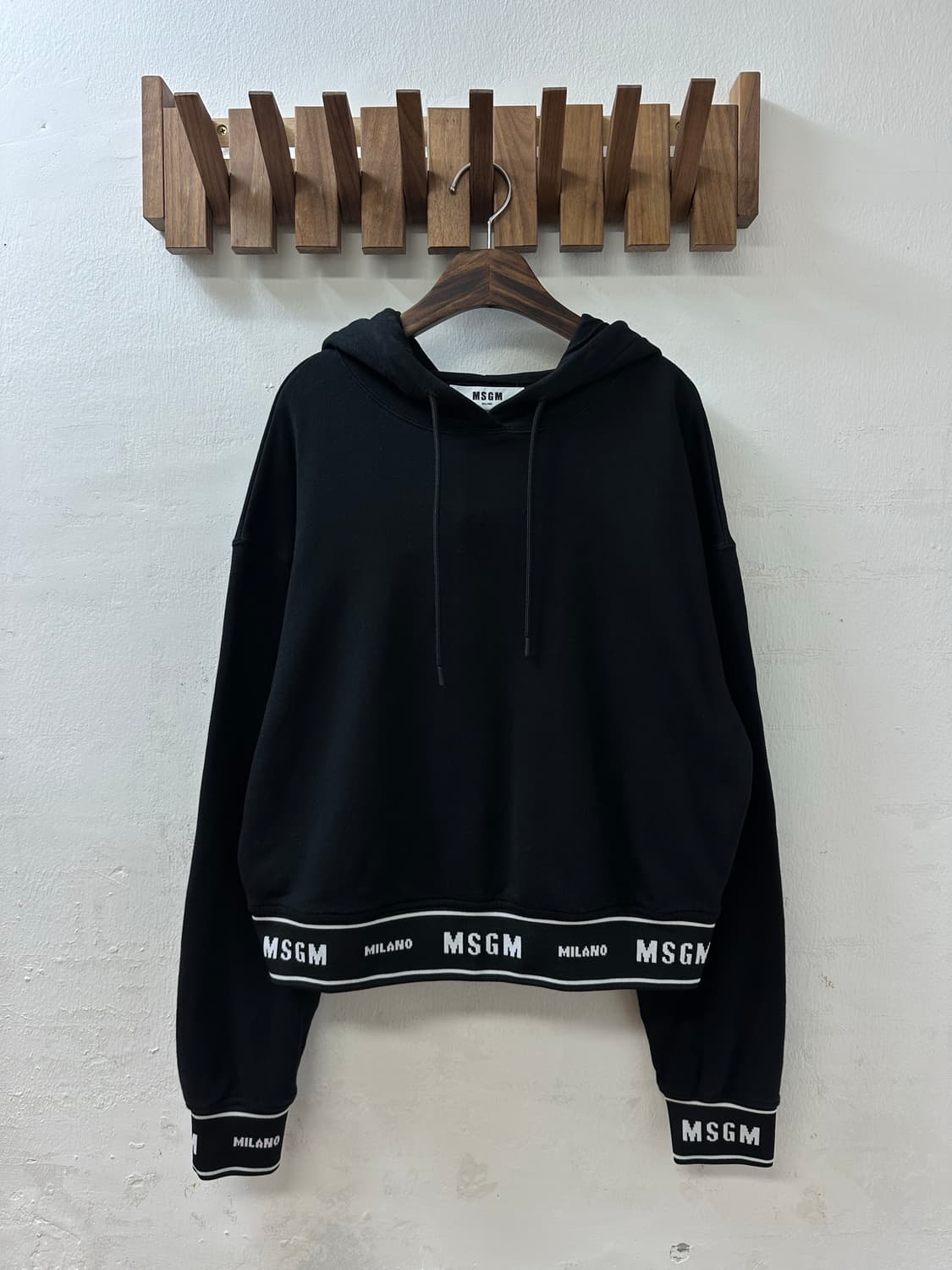 MSGM Milano 엠에스지엠 로고 밴딩 후드티 스웻셔츠 블랙 상품이미지1