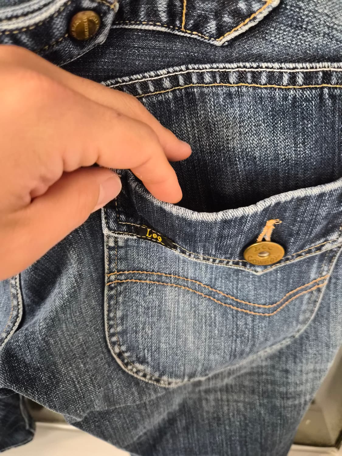 32) LEE COWBOY 신치백 데님 반바지 팝니다 상품이미지3