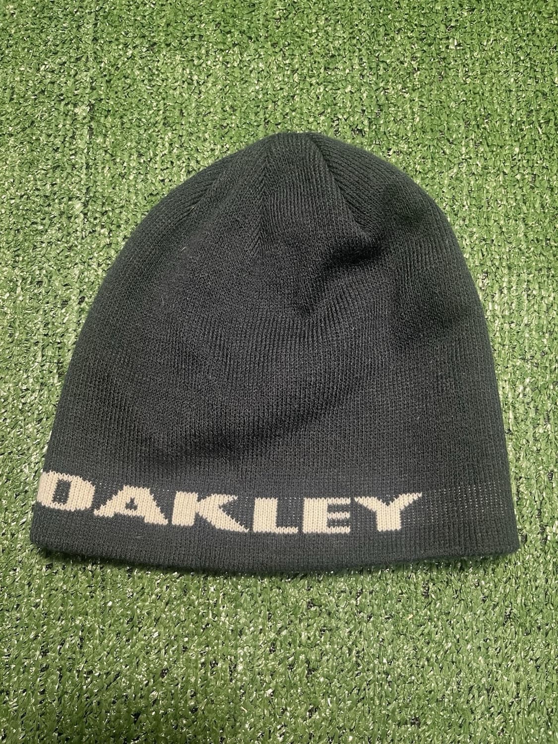 00s 오클리 로고 비니 블랙 상품이미지1