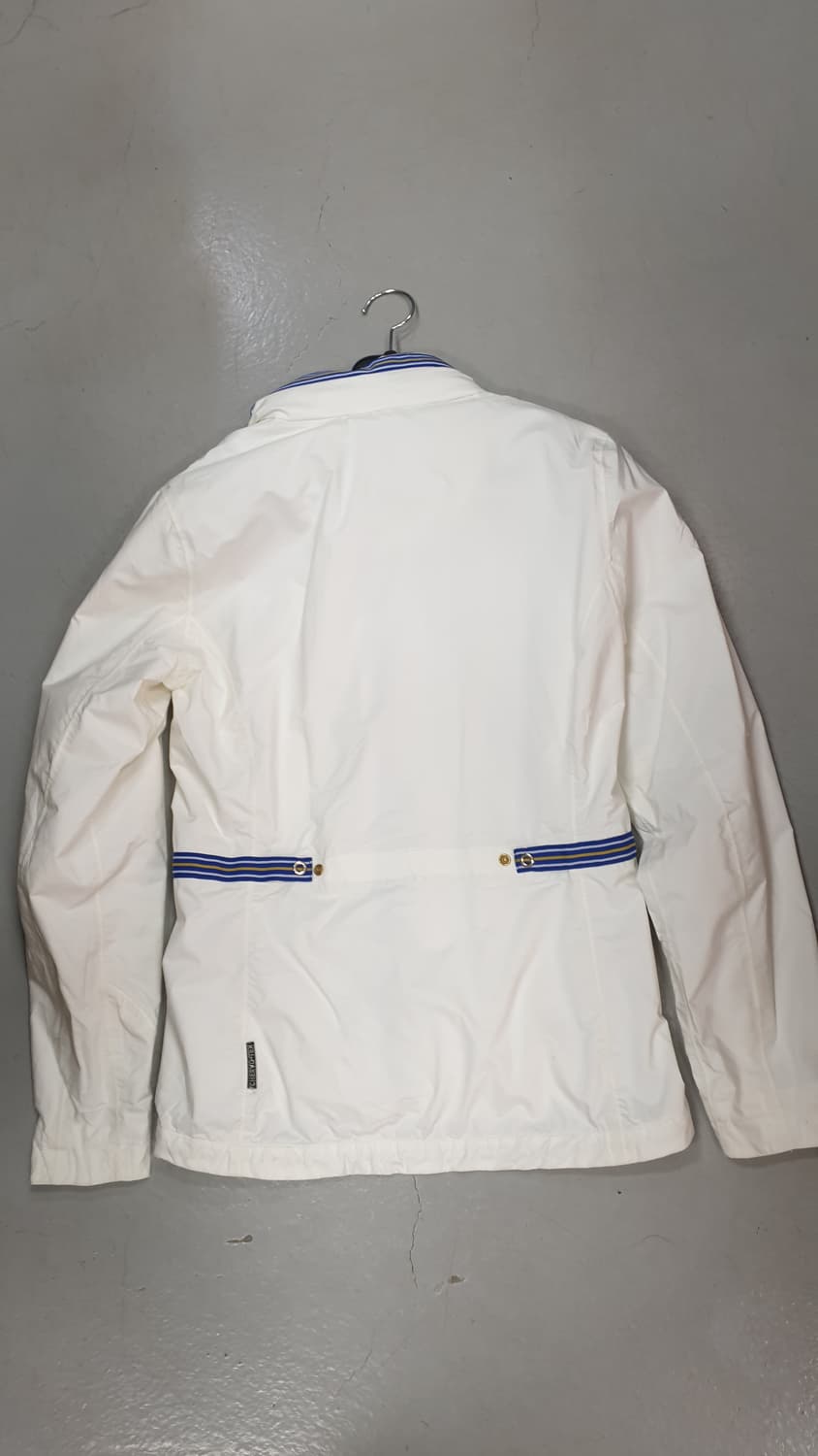 CHERVO 여성 화이트 바람막이 자켓40사이즈 상품이미지3