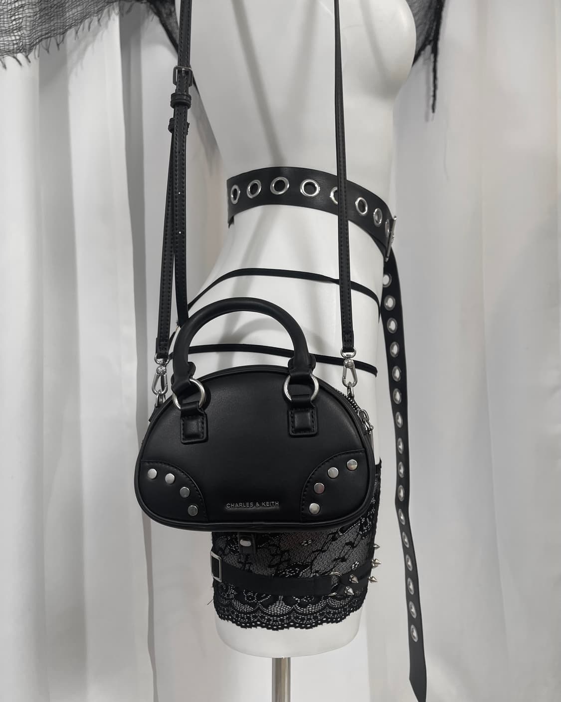 charles&keith mini cross, hand bag 상품이미지1