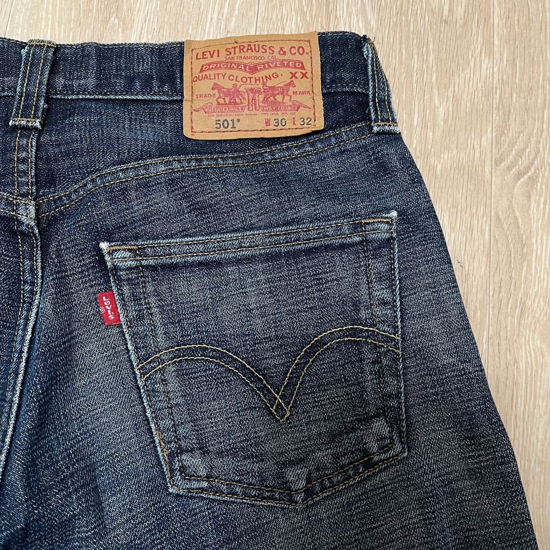 리바이스 501 버튼플라이 스트레이트 데님 청바지 W30 L32 상품이미지3
