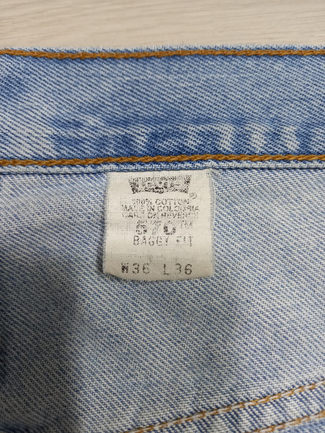 37 90's 리바이스570 RedPont 테이퍼드핏 연청 37-134 상품이미지9