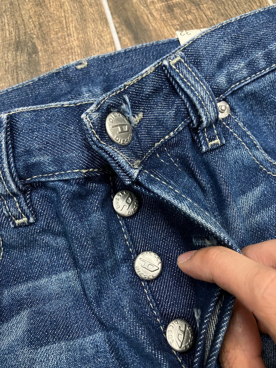 27 x 32 디젤 스트레이트 핏 데님팬츠 상품이미지6