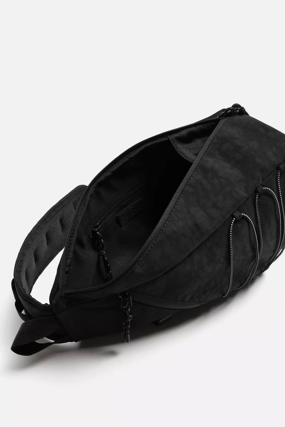 ZARA 테크니컬 크로스바디 백팩 상품이미지4