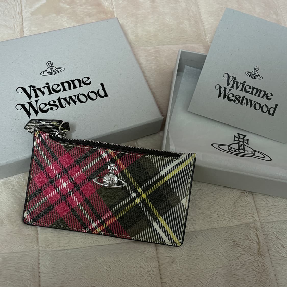 비비안웨스트우드 체크 지갑 상품이미지1