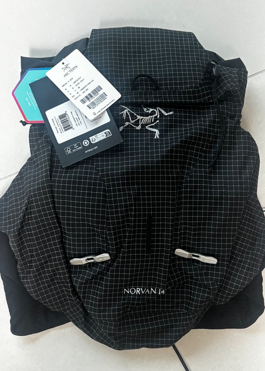 [새상품] 아크테릭스 노반 14 베스트 sm 상품이미지2