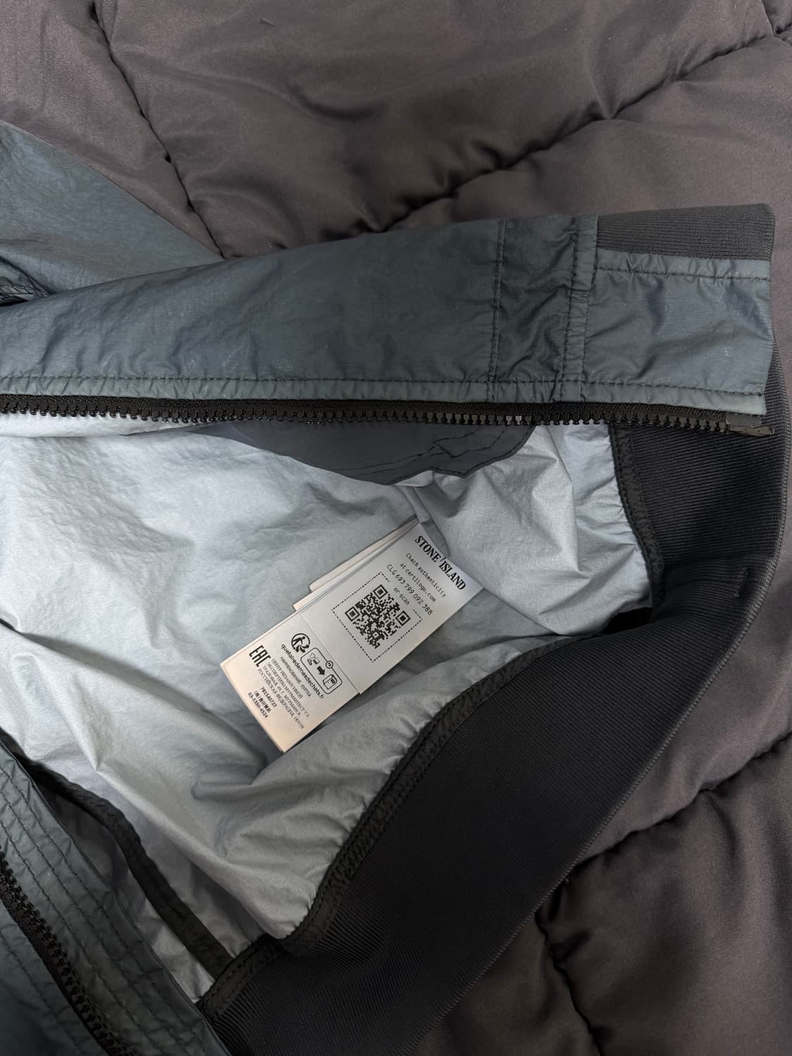 진짜 급처 스톤아일랜드 23ss 멤브라나 상품이미지7