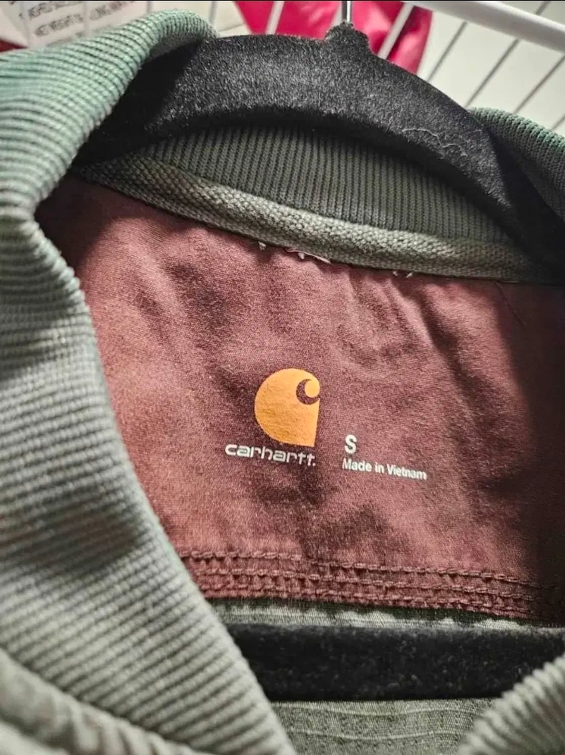 칼하트 C84108 올리브 봄버 자켓 Man S 상품이미지2