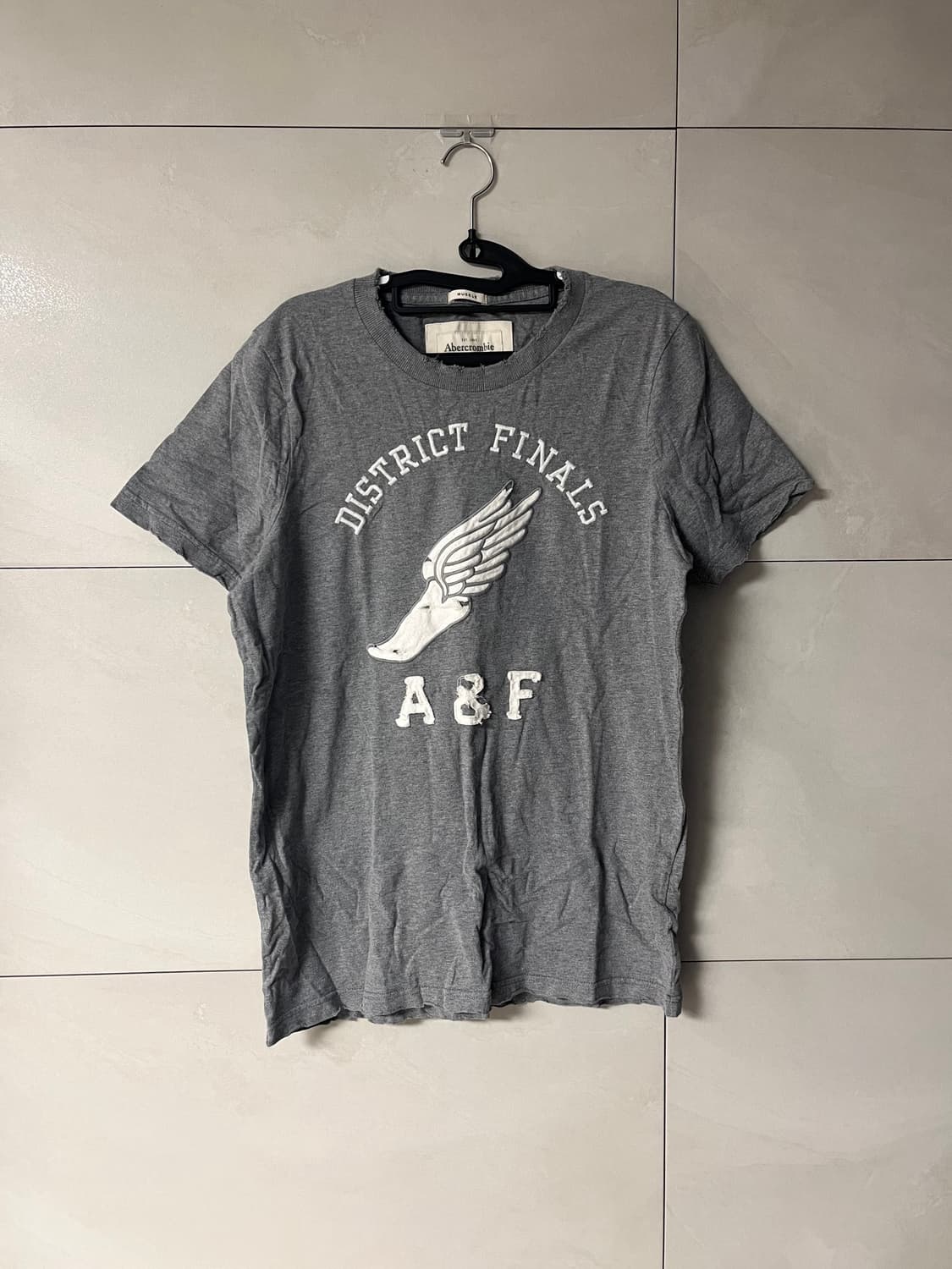 아베크롬비 A&F 반팔 그레이 [L] 상품이미지1