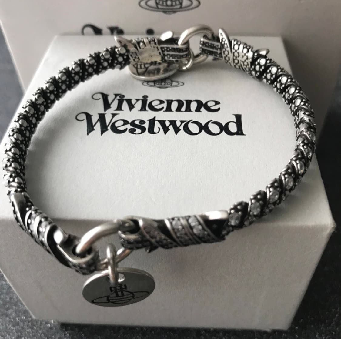비비안웨스트우드 아카이브 orb 각인 참 크리스탈 체인 브레이슬릿 팔찌 상품이미지4