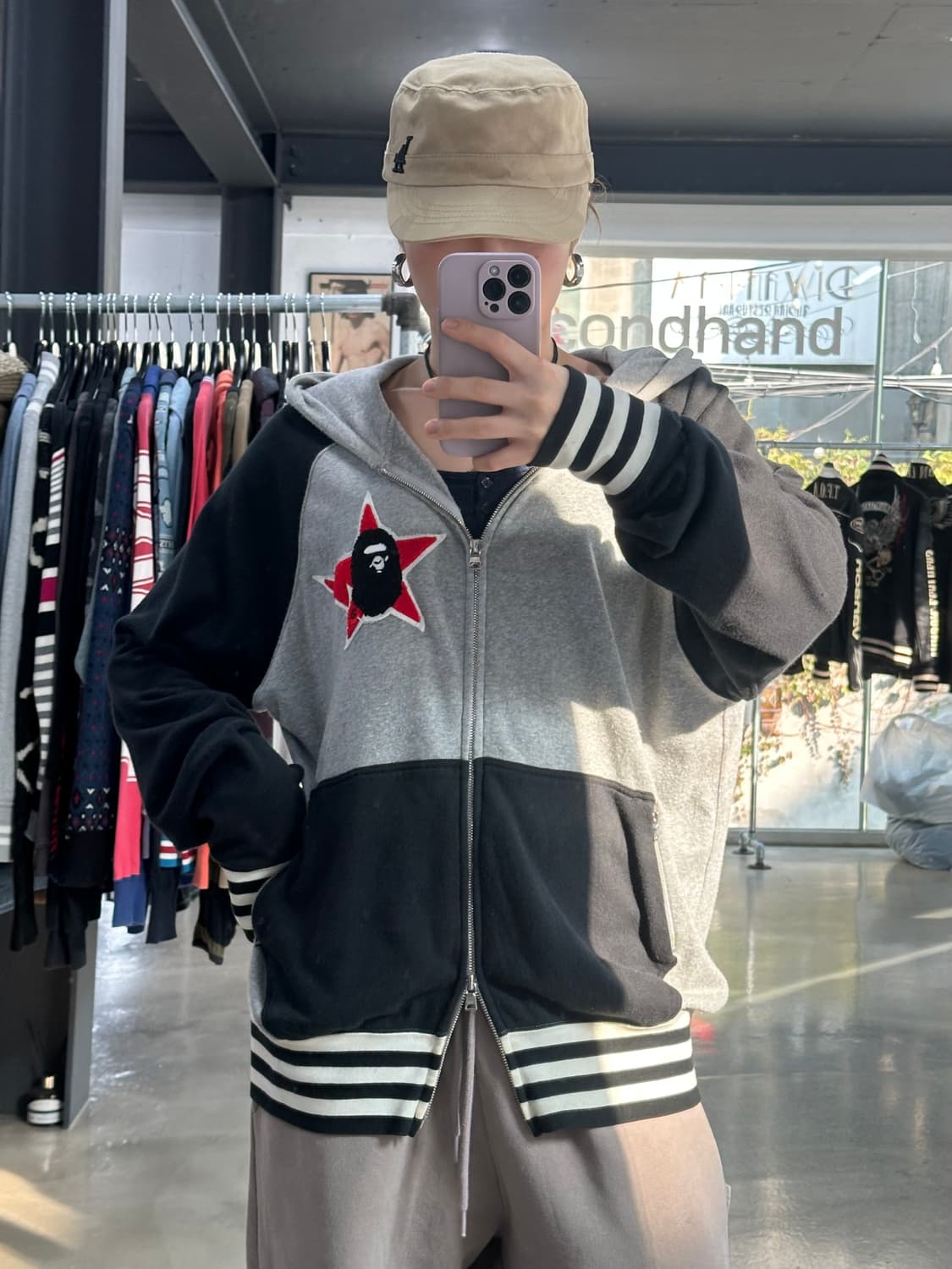 베이프 자수 스타사루 래글런 후드집업 상품이미지4