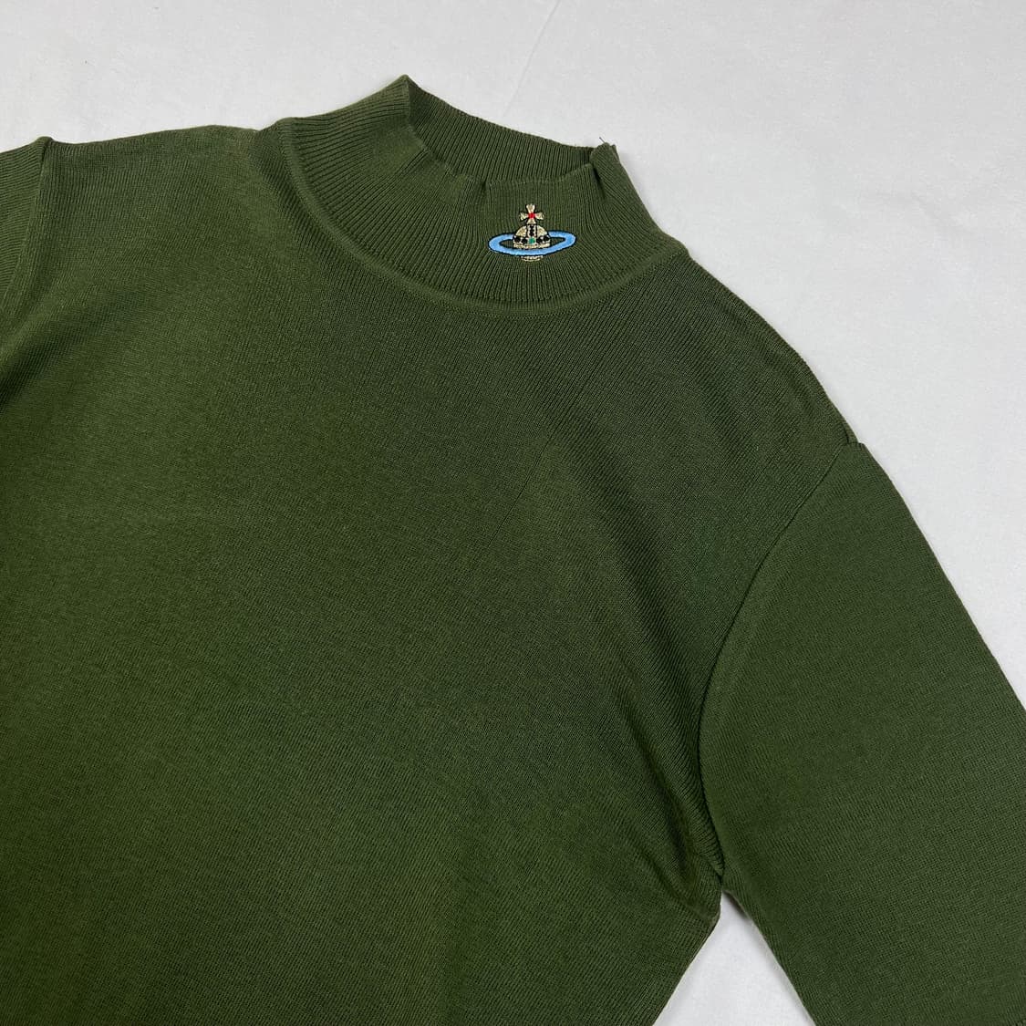 비비안웨스트우드 오브 로고 넥폴라 반팔 니트 상품이미지7