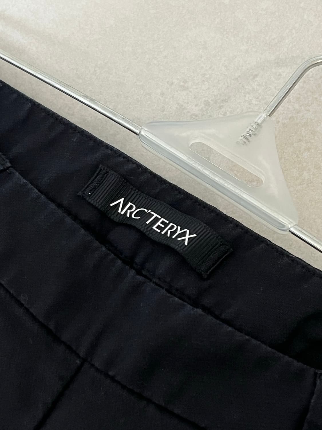 아크테릭스 팬츠 상품이미지3