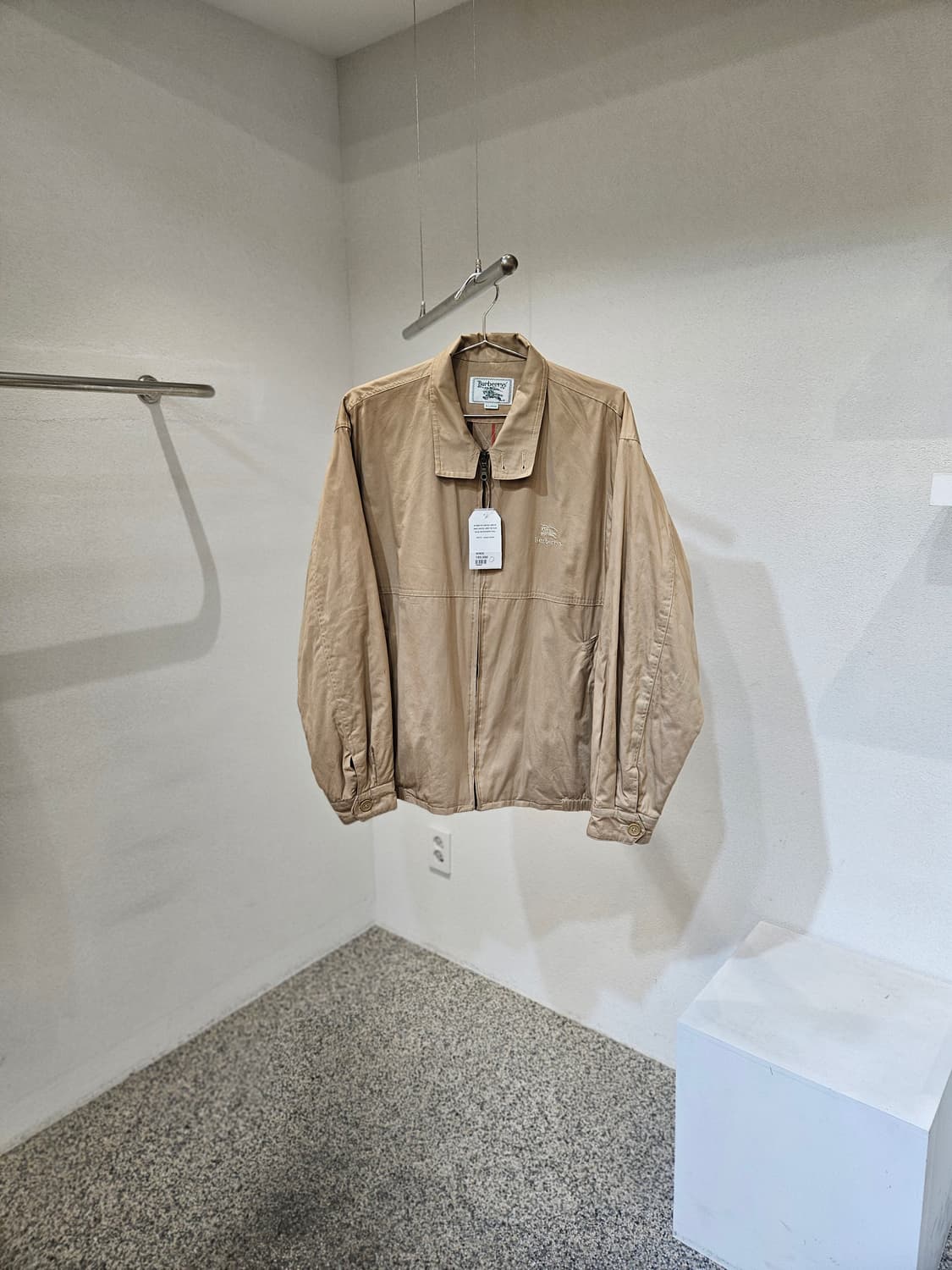 버버리 노바체크 리버시블 자켓 상품이미지1