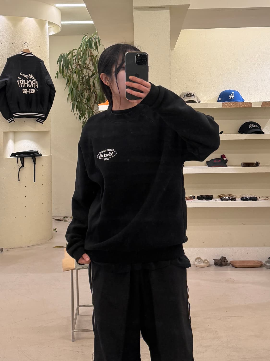 미스치프 로고 크루넥 맨투맨 U535 상품이미지1