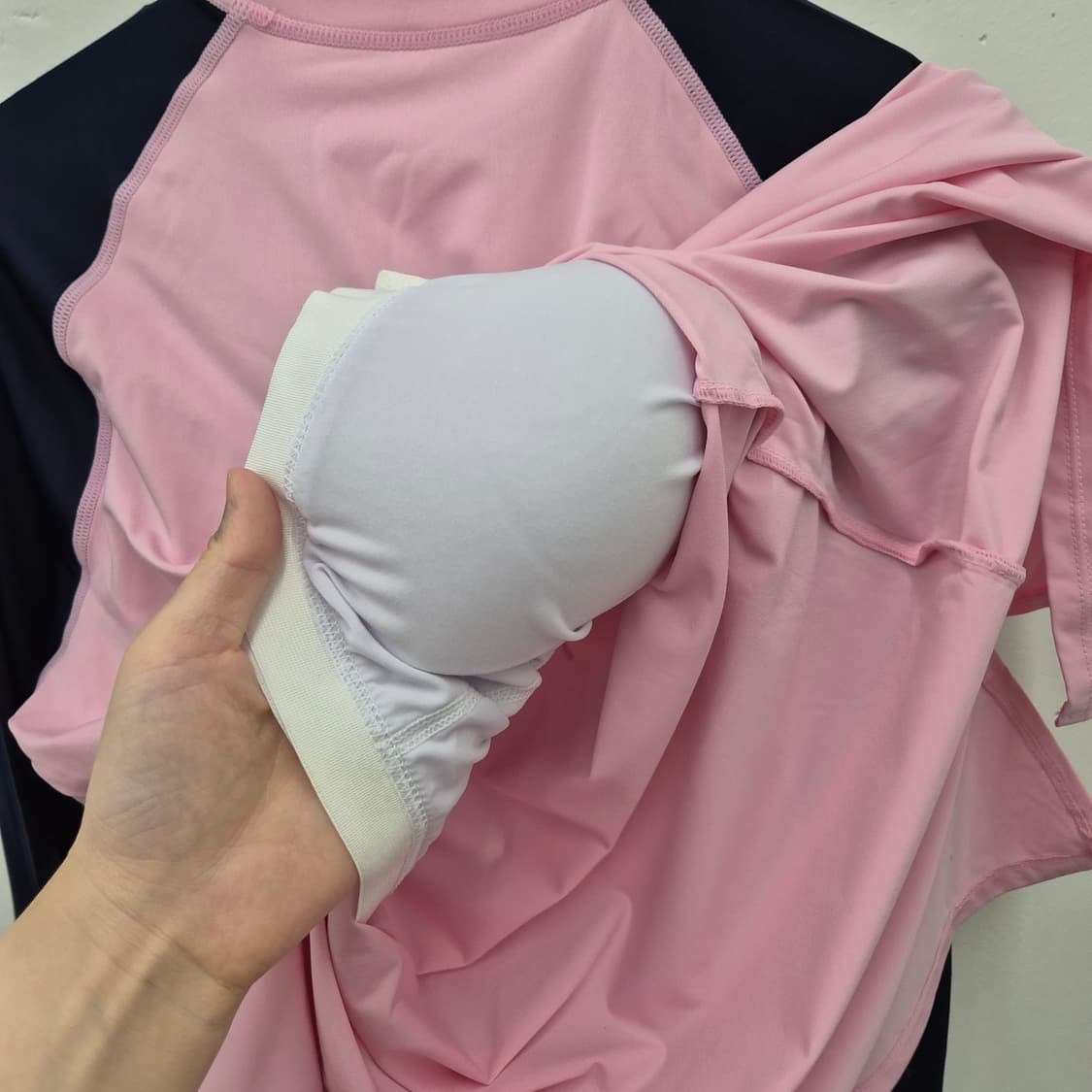 아레나 패드 래쉬가드 XL 상품이미지5