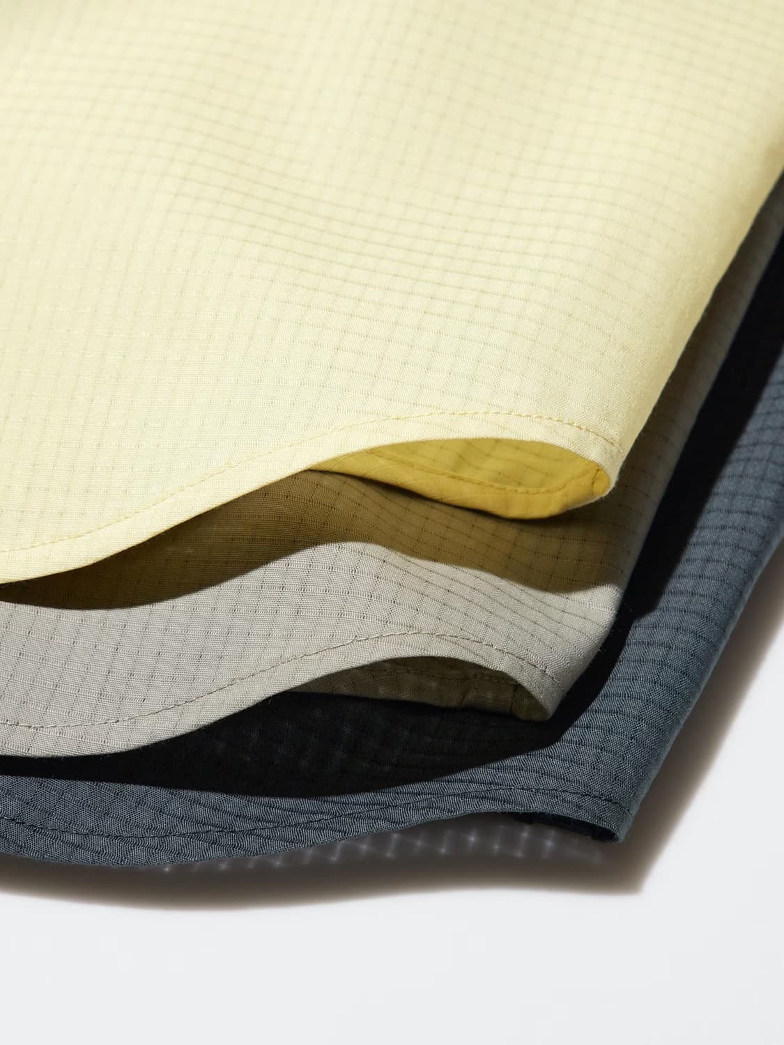 [L] 유니클로 U 오버사이즈 반팔셔츠 다크그레이 상품이미지6