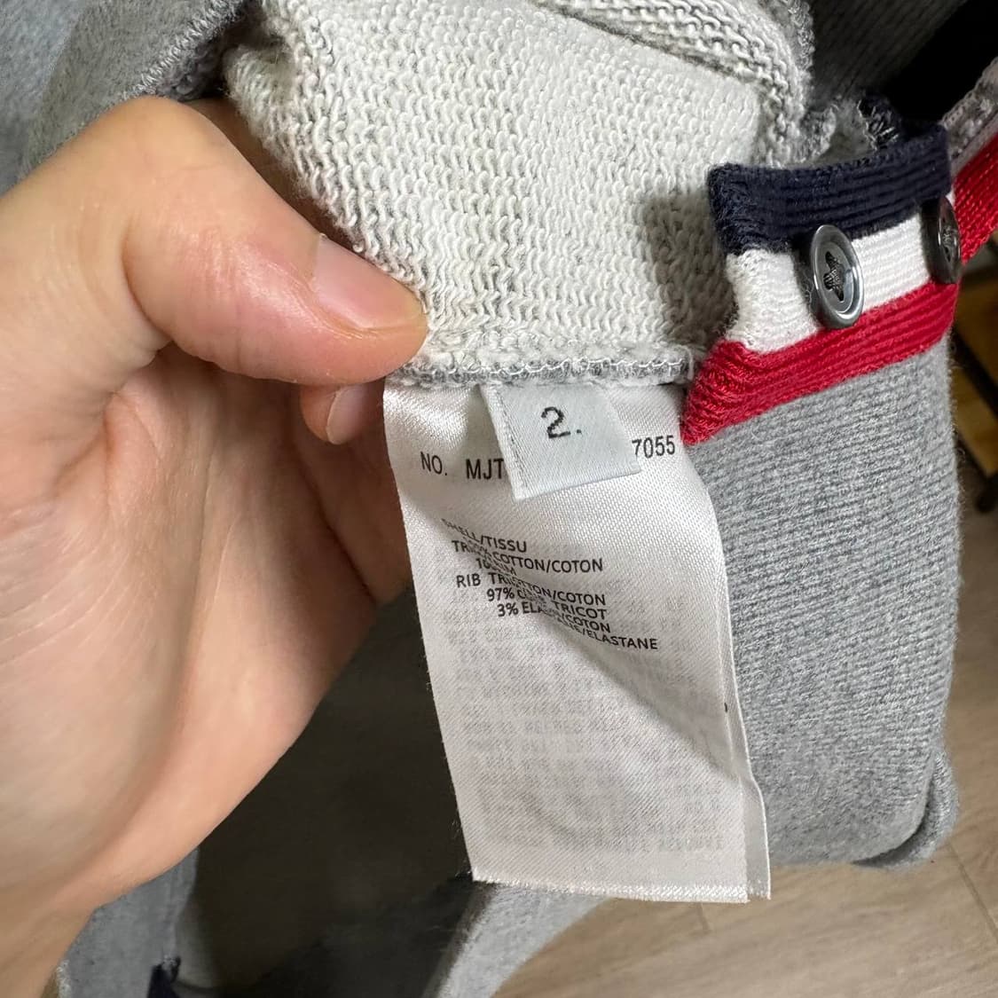 [2] 톰브라운 백삼선 맨투맨 그레이 상품이미지3