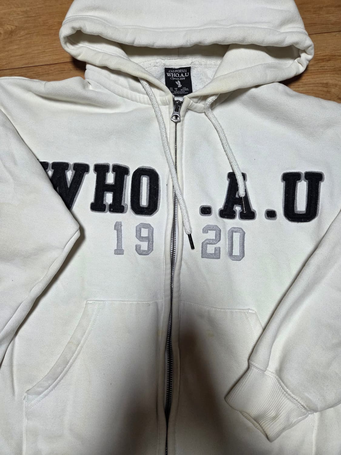 후아유 화이트 후드집업 상품이미지2