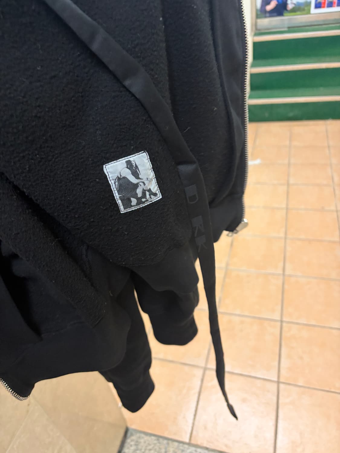 릭오웬스 마운틴 후드집업 m 상품이미지3