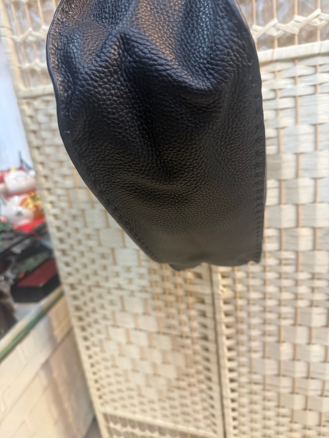 정품 펜디 셀러리아 쇼퍼백 팝니다 상품이미지5