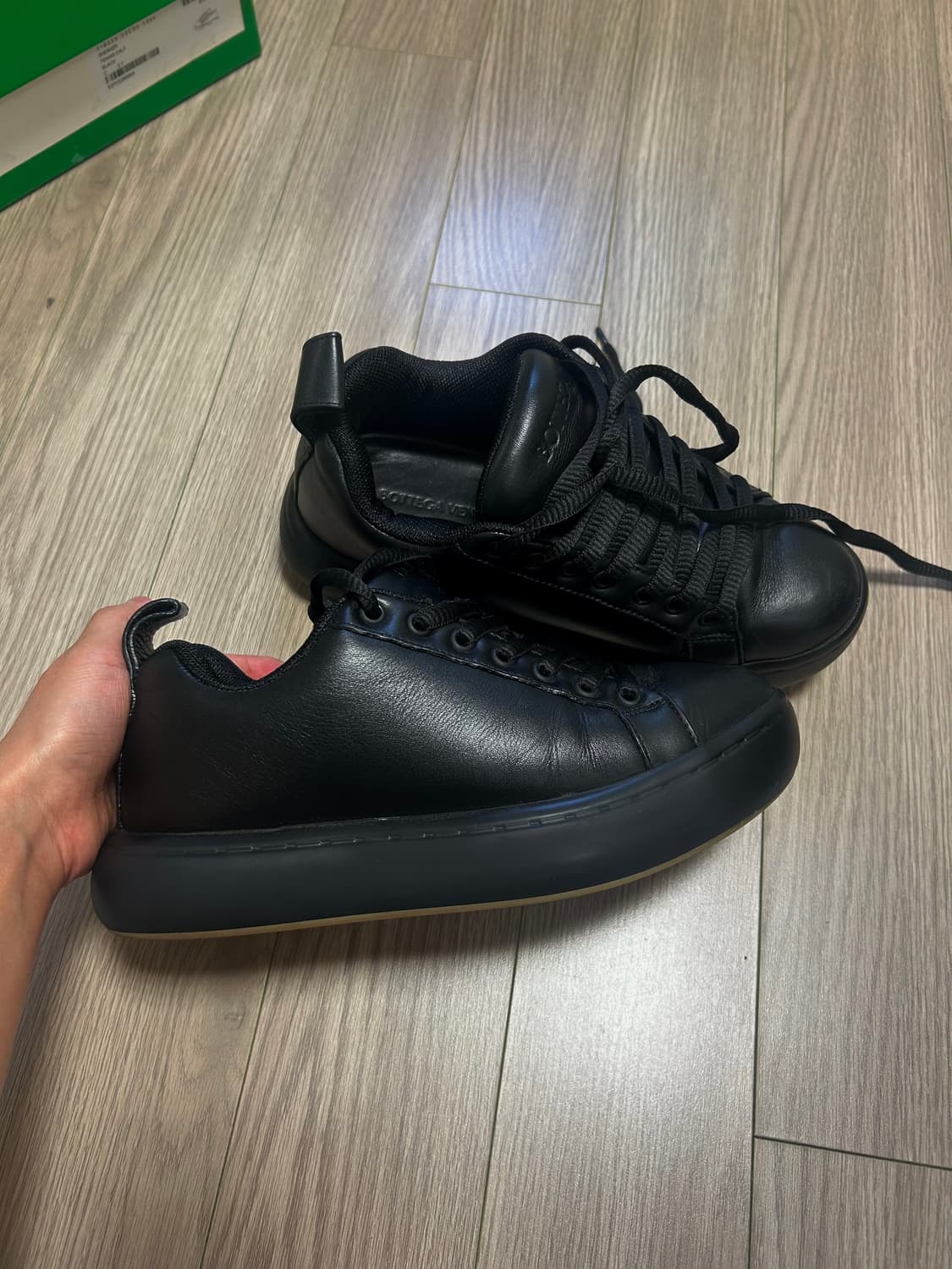 [보테가베네타] 필로우 스니커즈 240 상품이미지4