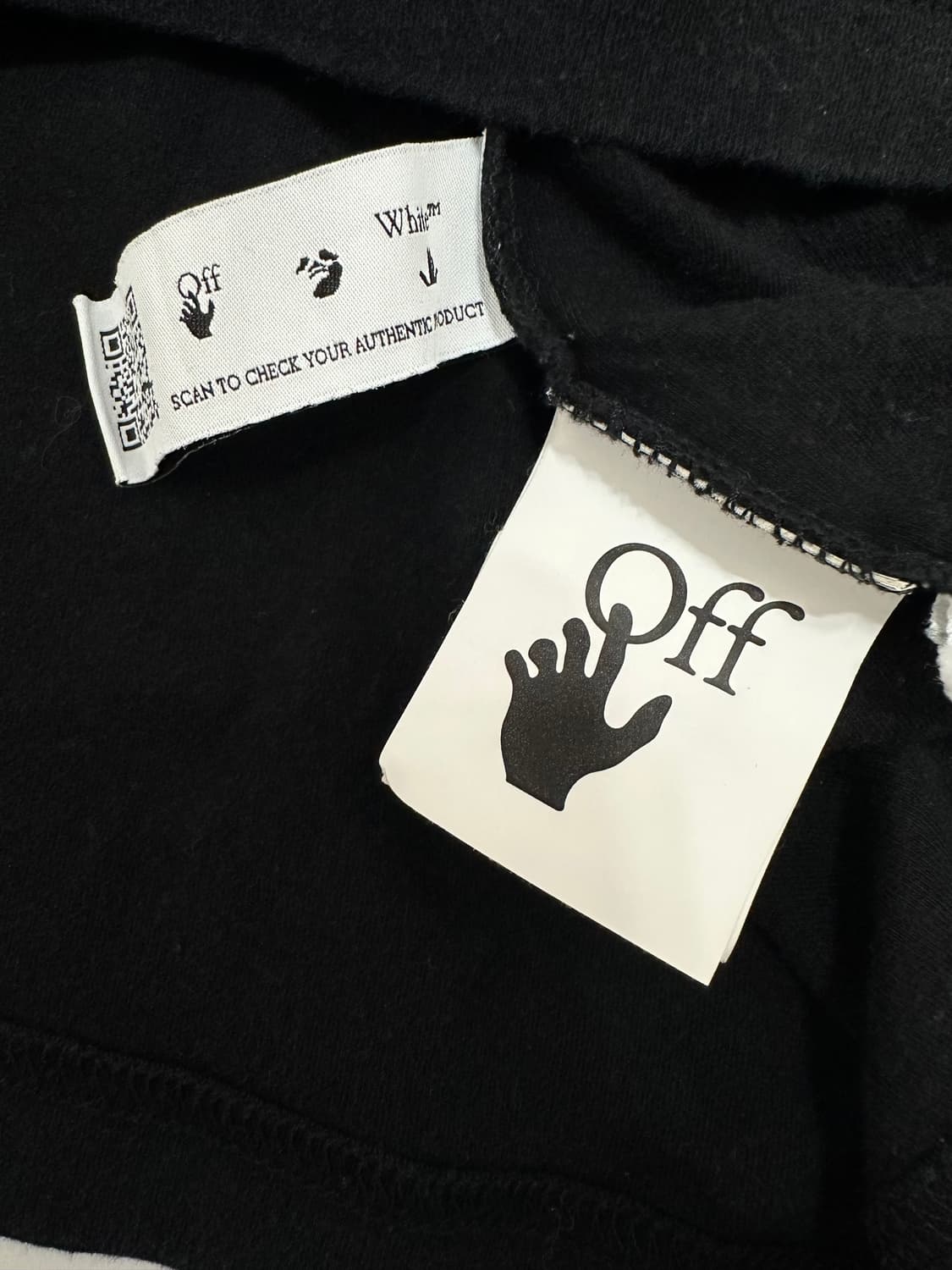 오프화이트 플라워 애로우 블랙 반팔티 상품이미지6