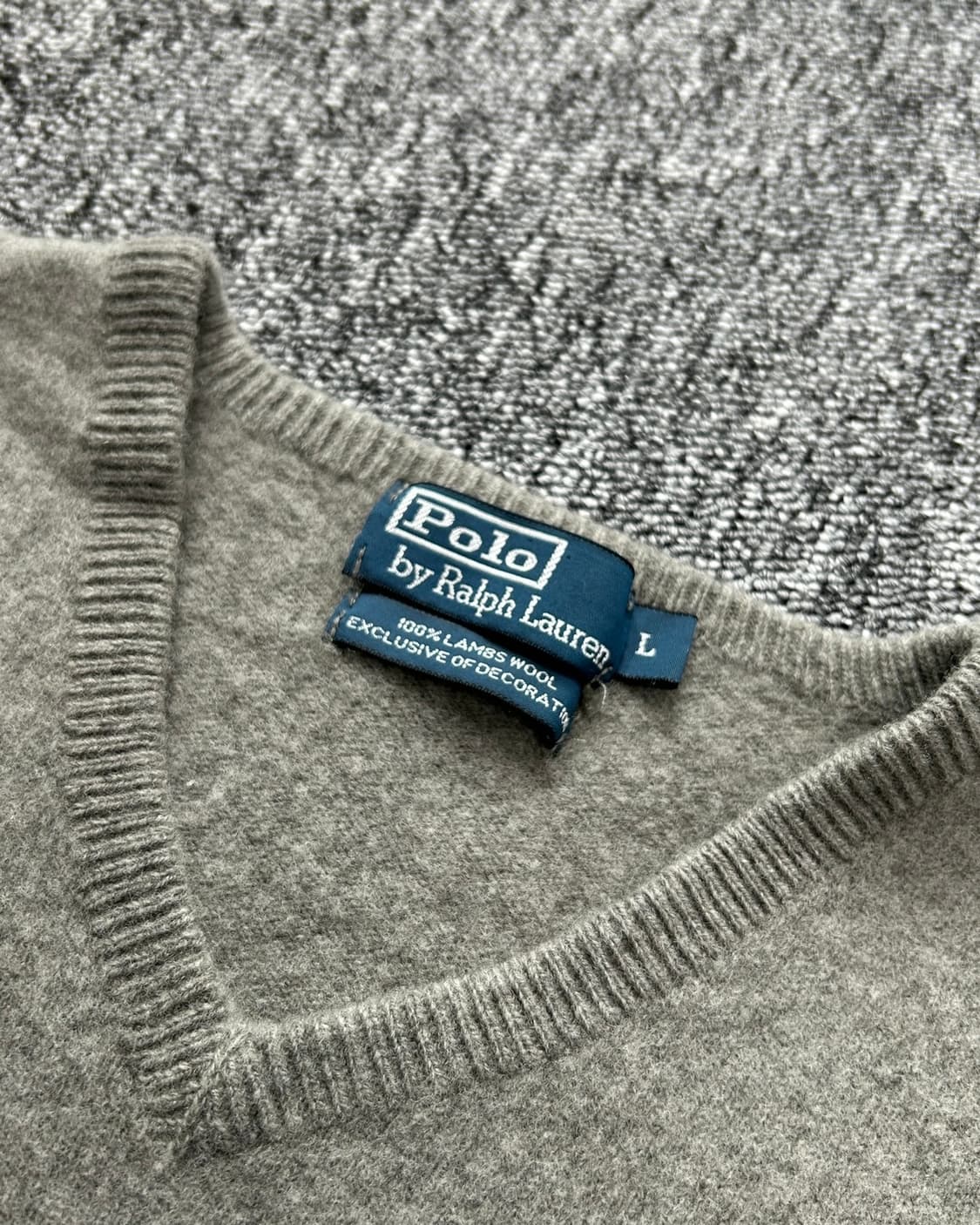 폴로 랄프로렌 램스울 그레이 브이넥 니트 상품이미지5