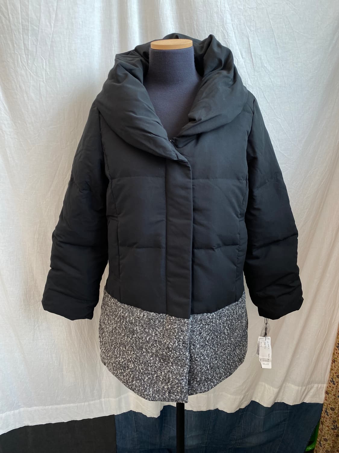 JULIE&LOUIS 다운 패딩(M-L/새상품) 상품이미지10