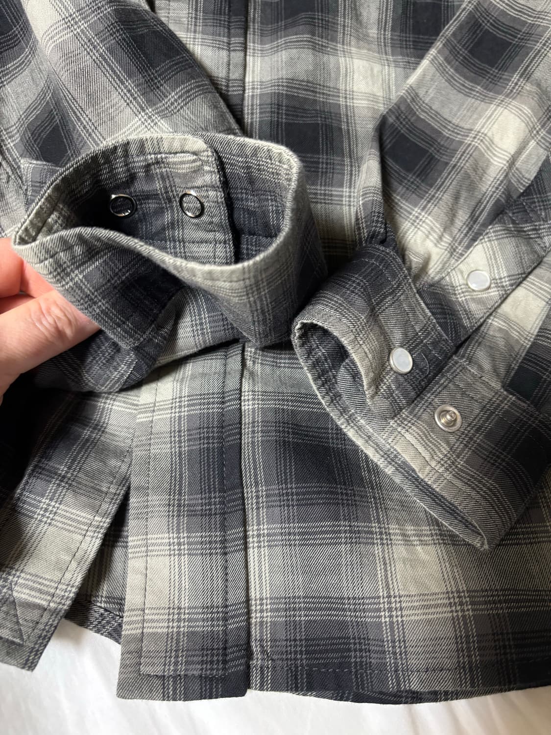 3 폴리테루 웨스턴 체크 셔츠 옴브레 차콜 상품이미지4